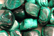Malaquita: Piedra de transformación, sanación emocional y protección energética