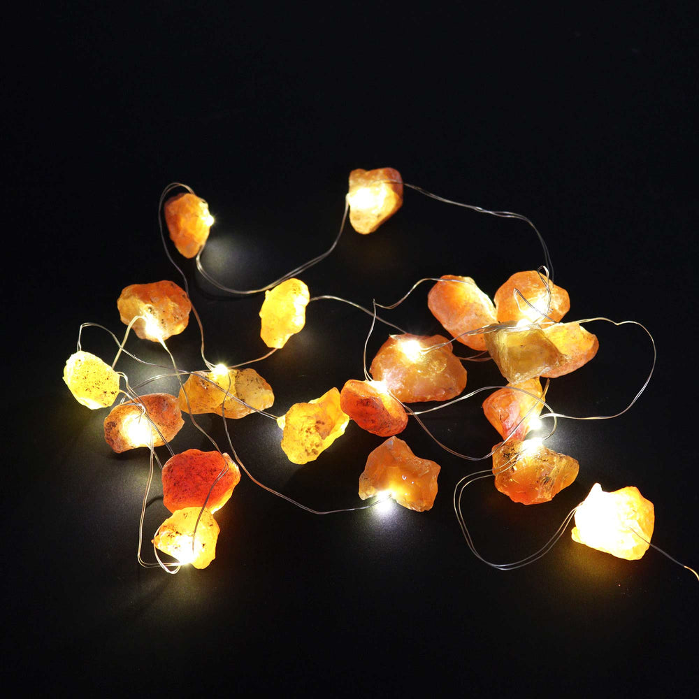 luces de encanto encendidas
