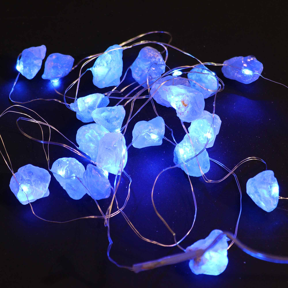 Luces Encantadas con Piedras de Celestita Natural