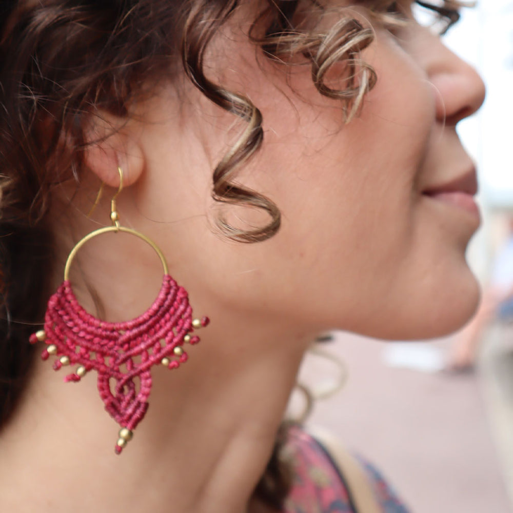 Pendientes de Macramé en Poncho